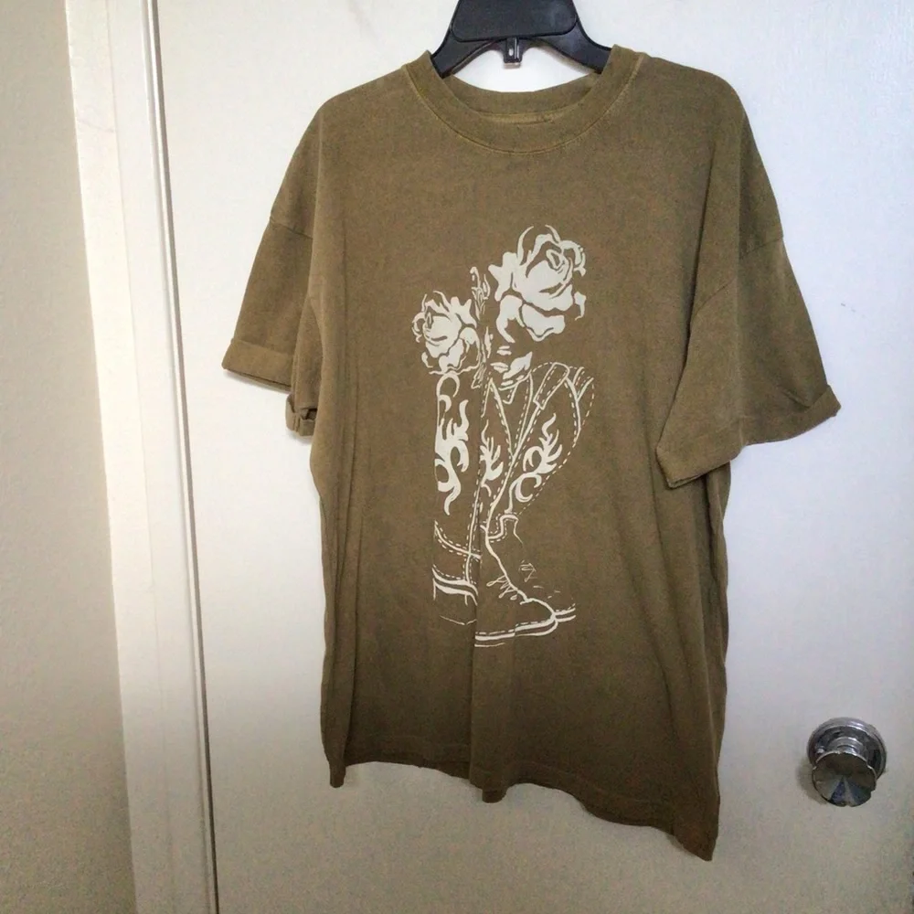Girl Dangerous Oversized Tee NWOT